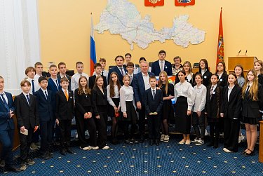 Без галстуков и на равных